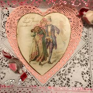 ANTIQUE VICTORIAN VALENTINE ENGRAVED DETAILS
